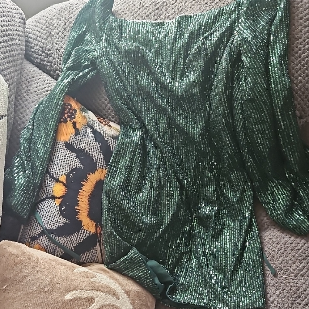Amazon Shimmering Emerald Midi Dress